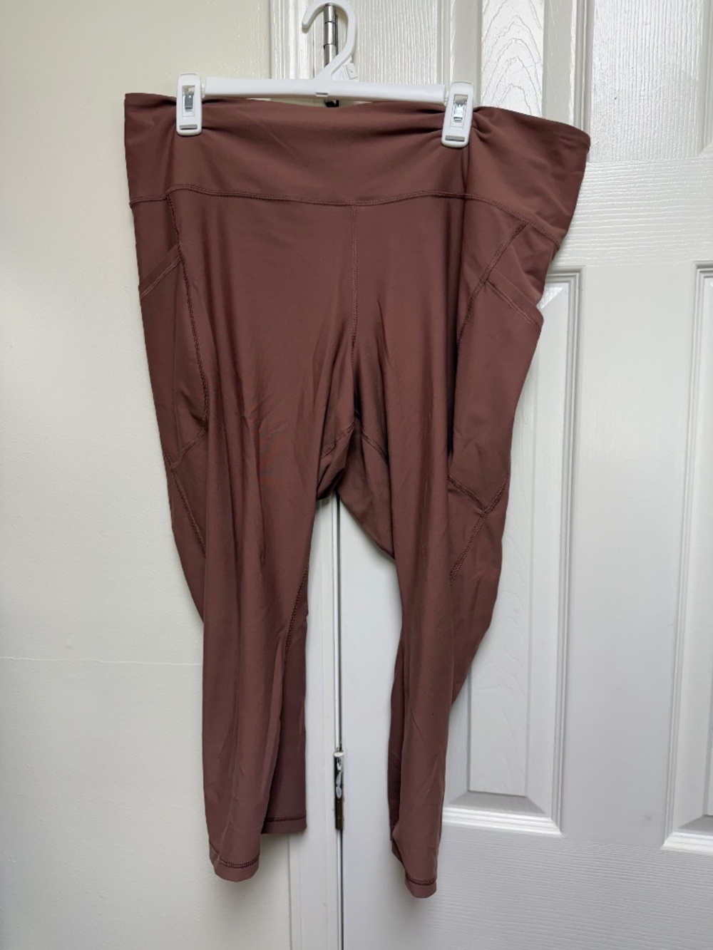 Old Navy Powersoft High Rise Cropped Leggings